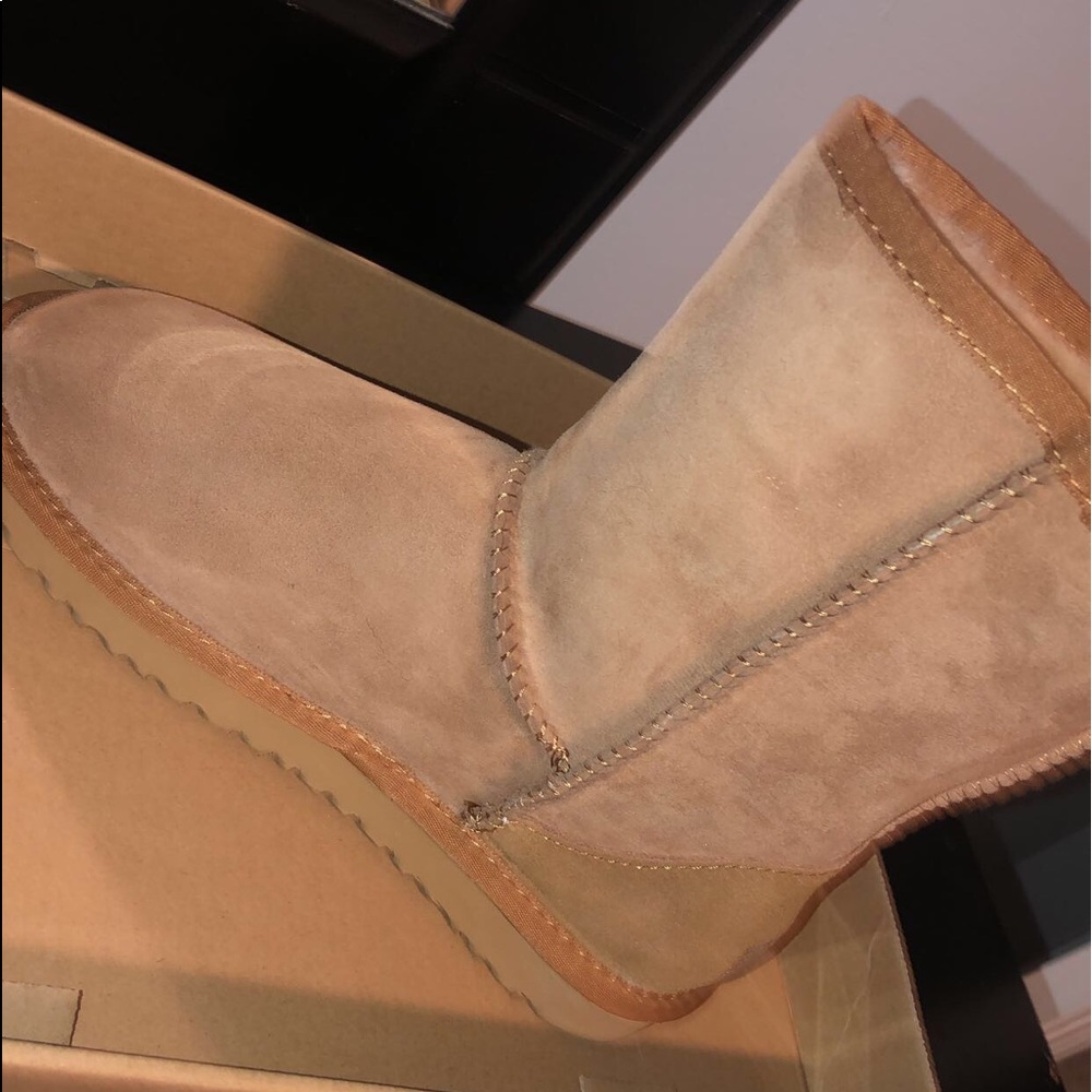 Ugg Classic - image 2